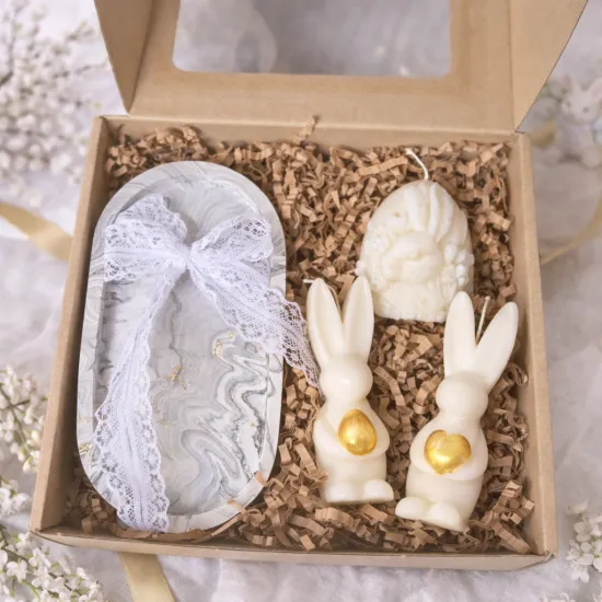 Wielkanocny Box Prezentowy – Świeczki Króliczki + Jajko + Podstawka | Personalizowany Prezent na Wielkanoc